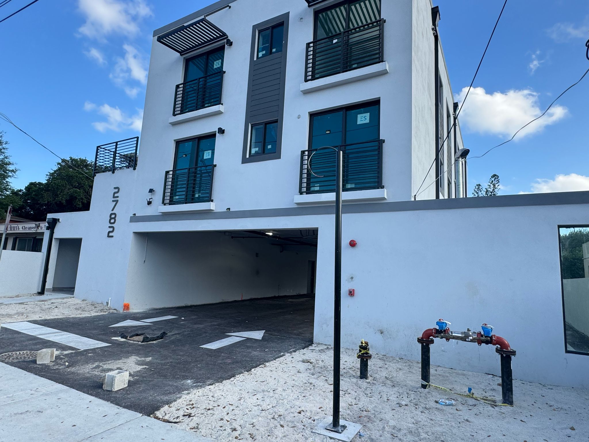 2782 Nw 46th Street - Photo #2